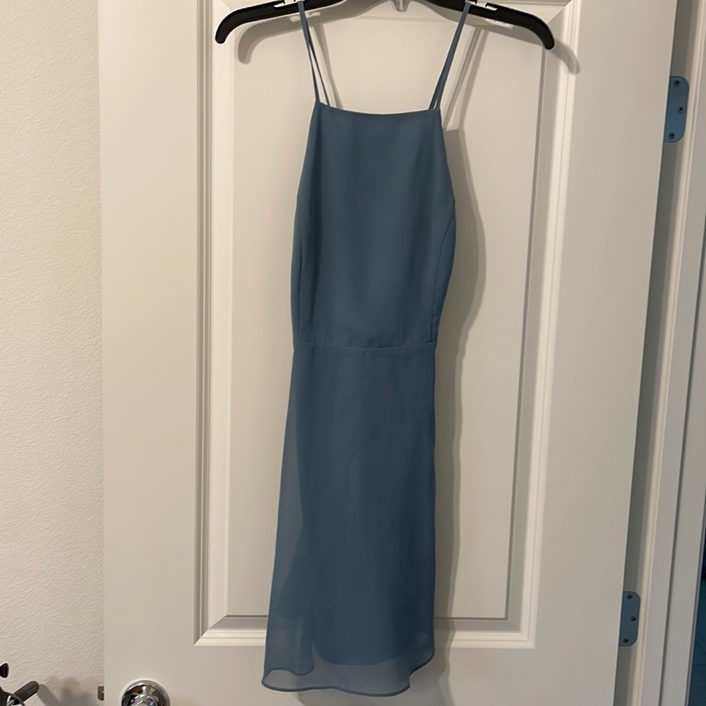 Lulu’s slate blue flare crisscross straps size small EUC